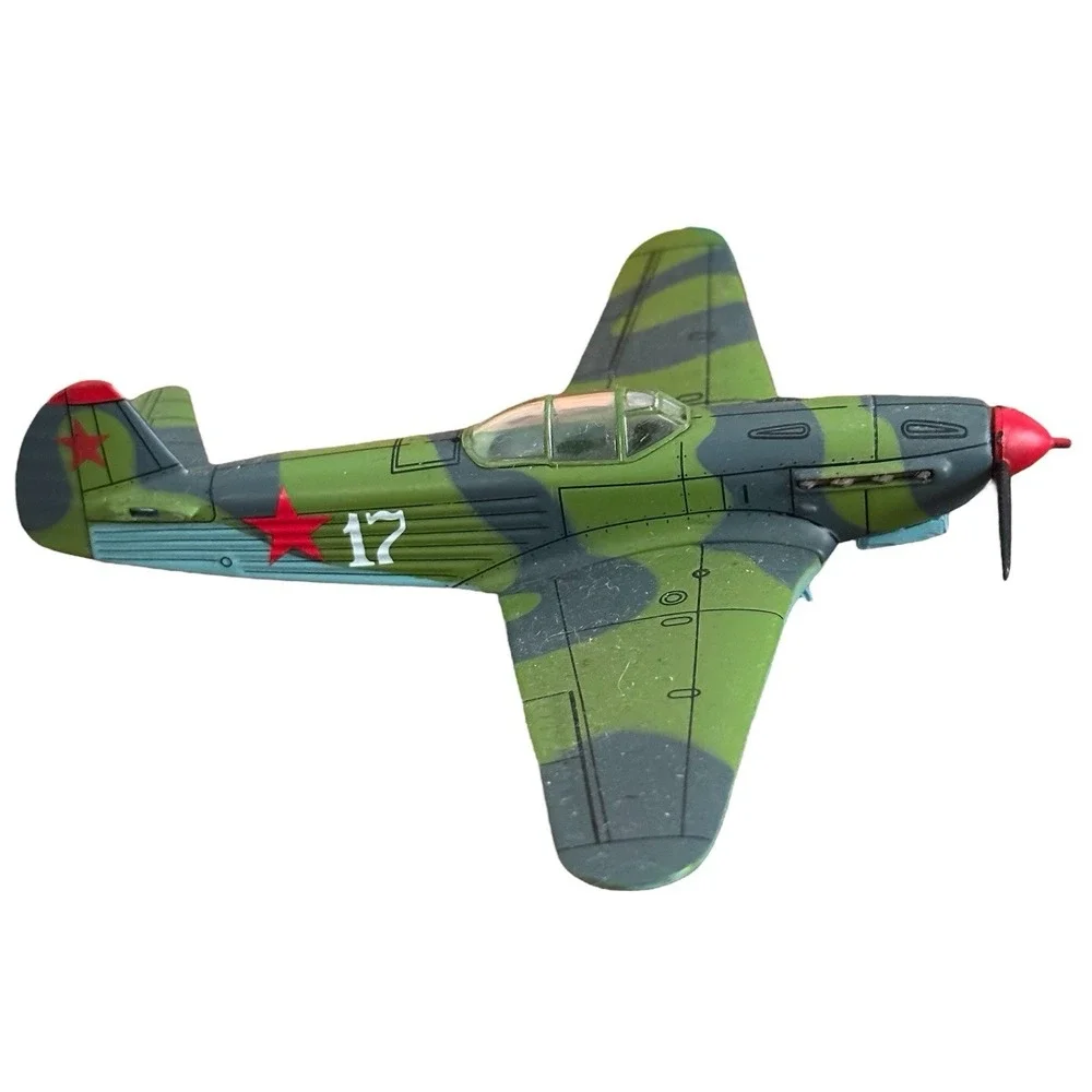 DeAgostini WW2 Aircraft  #67‎ Fighter 1/72 Model Yakovlev Yak-9 Japan READ